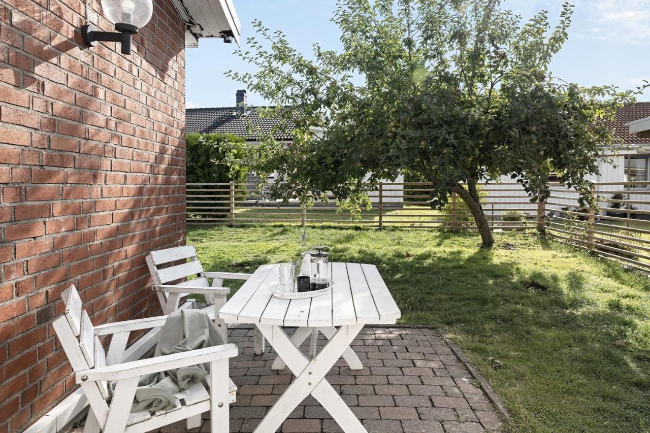 Harlig Villa I Savedalen 10 Min Till Goteborg Экстерьер фото